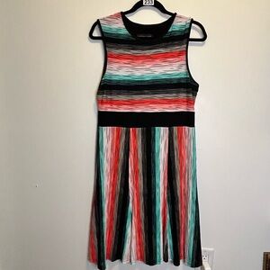 Boutique Dinh Ba Sleeveless Lined Dress - XL